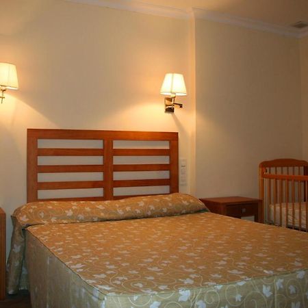 Hostal Margarita La Línea de la Concepción Zewnętrze zdjęcie