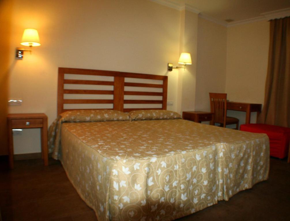 Hostal Margarita La Línea de la Concepción Zewnętrze zdjęcie