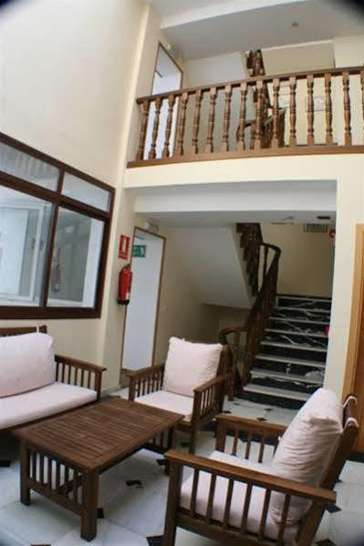 Hostal Margarita La Línea de la Concepción Zewnętrze zdjęcie